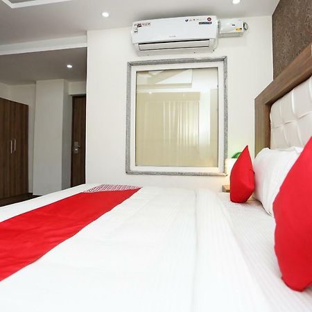 Oyo 35917 Vatika Heights Otel McLeod Ganj Dış mekan fotoğraf